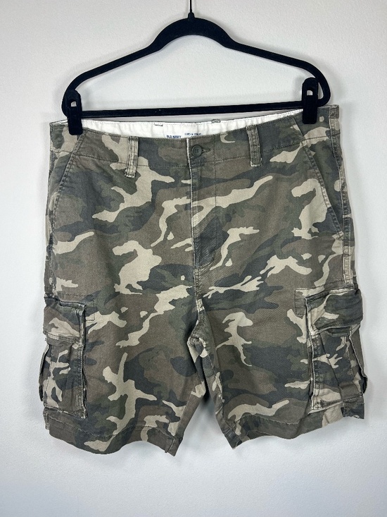Old Navy Other - Old Navy Lived In Straight Flex Camo Cargo Shorts Green Utility Military  38x10"
